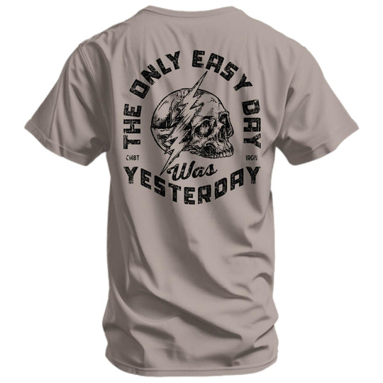 One Revolver Surfboards - Only Easy Day Was Yesterday Skull Men&
